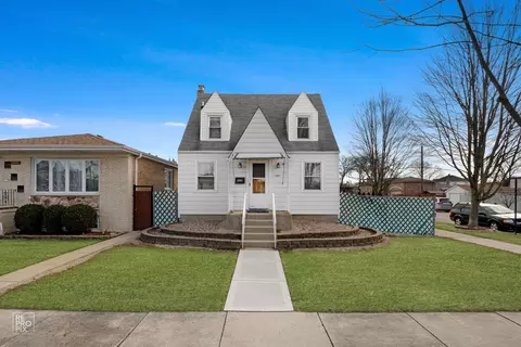 3301 N Ozark Ave, Chicago, IL 60634