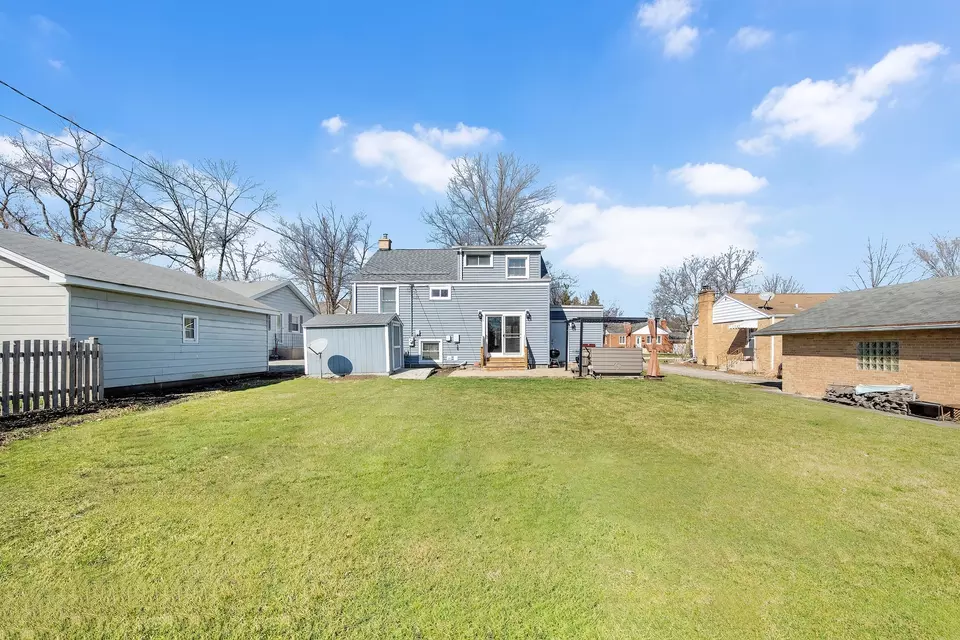 Exterior - 419 Lincoln Ave, Downers Grove, IL 60515 photo 5 of 5