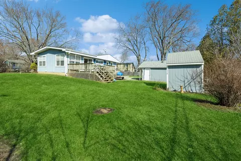 Exterior - 2802 Stilling Blvd, Mchenry, IL 60050 photo 8 of 9