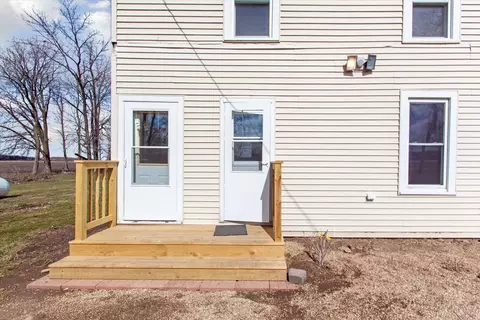 511 Harmon Rd, Harmon, IL 61042