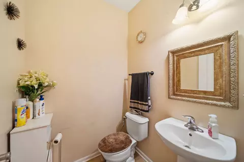 Bath - 12605 Blue Iris Ln, Plainfield, IL 60585 photo 1 of 4