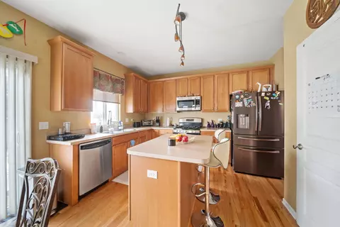 Kitchen - 12605 Blue Iris Ln, Plainfield, IL 60585 photo 2 of 6