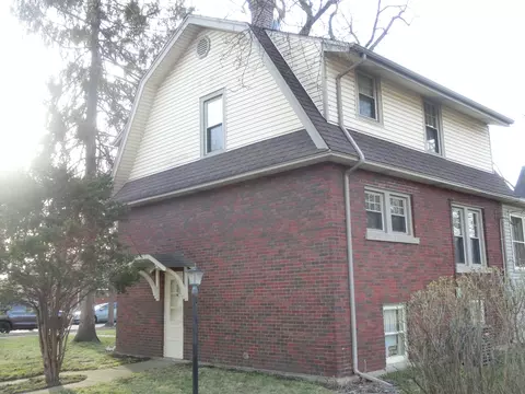 Exterior - 16902 Page Ave, Hazel Crest, IL 60429 photo 6 of 9
