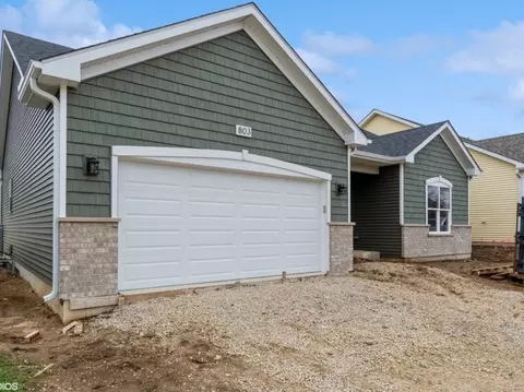 803 Freemont St, Yorkville, IL 60560