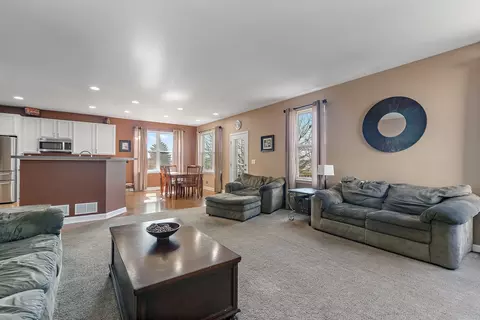 3020 Cookson Ave, Elgin, IL 60124 photo 14
