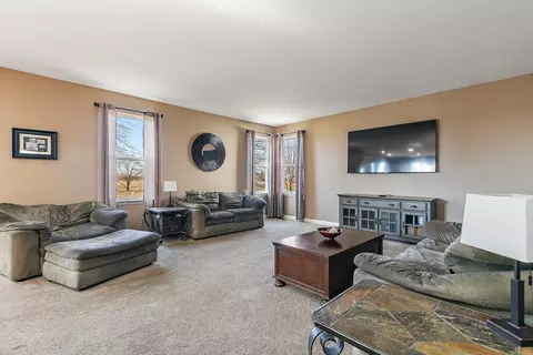 3020 Cookson Ave, Elgin, IL 60124 photo 12