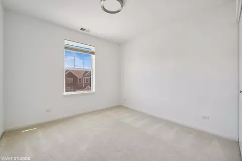 803 Lee St, Des Plaines, IL 60016 photo 10