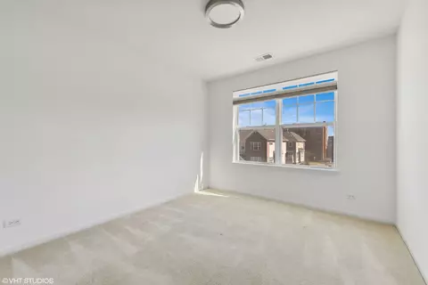 803 Lee St, Des Plaines, IL 60016 photo 9