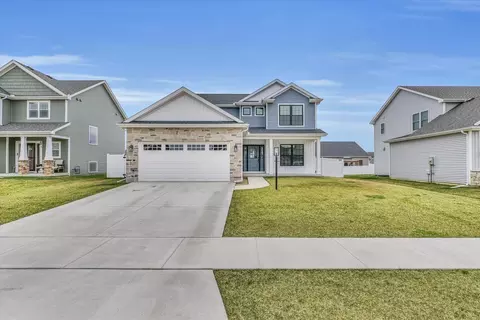 403 Newhaven Ln, Savoy, IL 61874