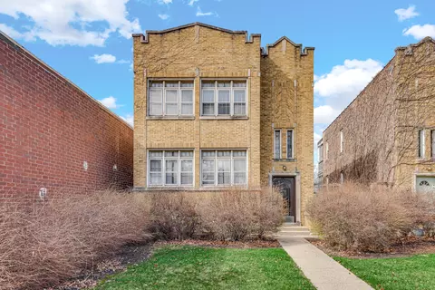 131 N Lombard Ave, Oak Park, IL 60302