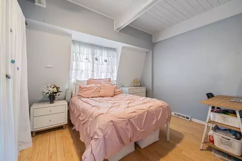 Bedroom - 1719 N Mohawk St #E, Chicago, IL 60614 photo 4 of 4