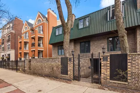 Exterior - 1719 N Mohawk St #E, Chicago, IL 60614 photo 2 of 3