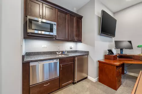 Kitchen - 2417 N Avers Ave, Chicago, IL 60647 photo 7 of 8