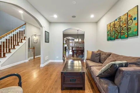 Living - 2417 N Avers Ave, Chicago, IL 60647 photo 1 of 6