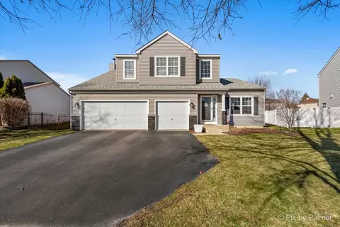 1962 Southfield Dr, Bartlett, IL 60103