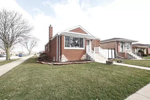 2956 W 83rd St, Chicago, IL 60652