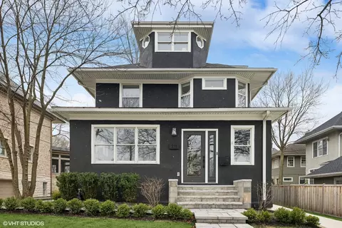 212 E Chicago Ave, Hinsdale, IL 60521