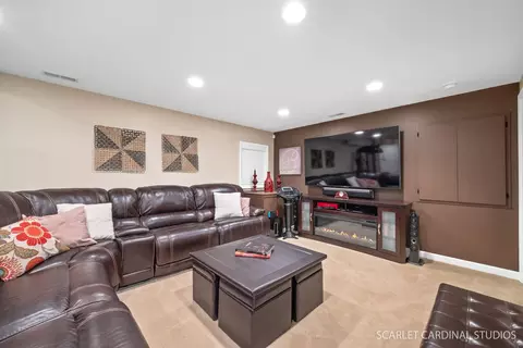 1967 Woodhaven Dr, Bartlett, IL 60103 photo 20