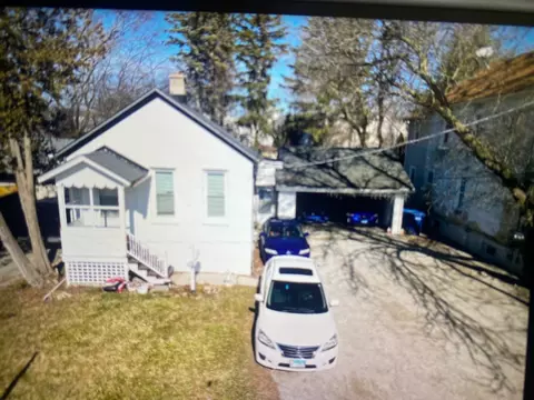 971 Deerfield Rd, Highland Park, IL 60035