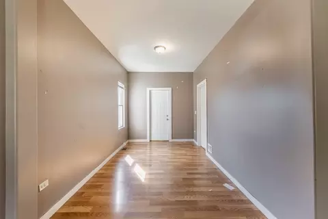 Entry Way - 505 E Jackson St, Joliet, IL 60432 photo 1 of 9