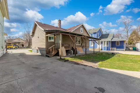 Exterior - 505 E Jackson St, Joliet, IL 60432 photo 2 of 3