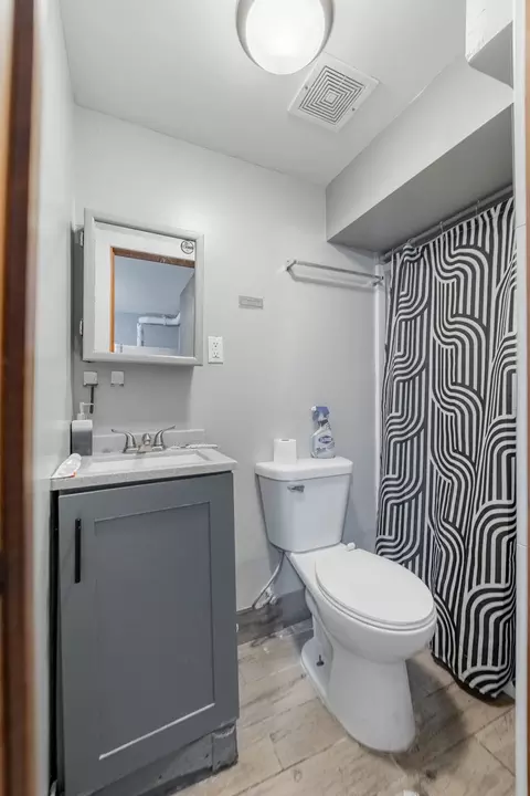 Bath - 505 E Jackson St, Joliet, IL 60432 photo 4 of 4