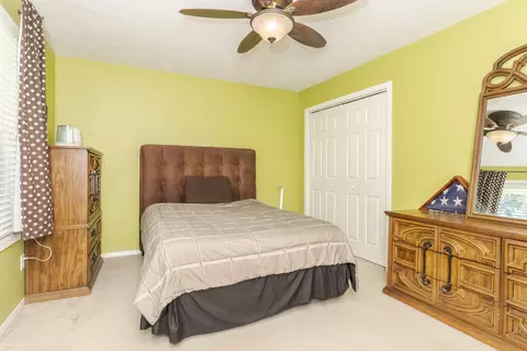Bedroom - 100 E Sycamore St, Normal, IL 61761 photo 2 of 5