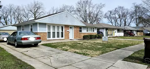 334 Waldmann Dr, Park Forest, IL 60466 photo 1