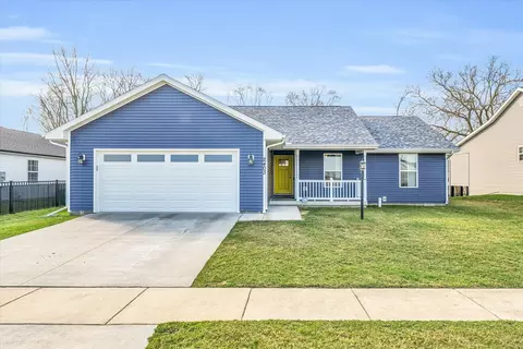 2403 N Fairfield Dr, Urbana, IL 61802