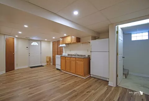 Kitchen - 3508 1st Ave, Mchenry, IL 60050 photo 3 of 4
