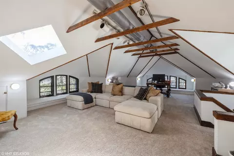 Living - 708 Forest Ave, Oak Park, IL 60302 photo 8 of 8