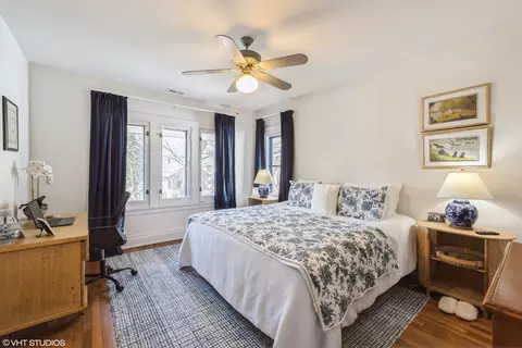 Bedroom - 708 Forest Ave, Oak Park, IL 60302 photo 4 of 4