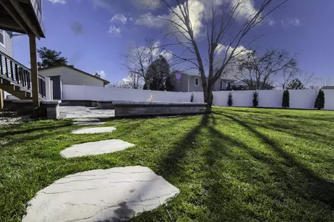 Exterior - 1111 Shagbark Ct, Hoffman Estates, IL 60192 photo 8 of 10