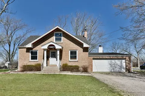 50 E Sunset Ave, Villa Park, IL 60181