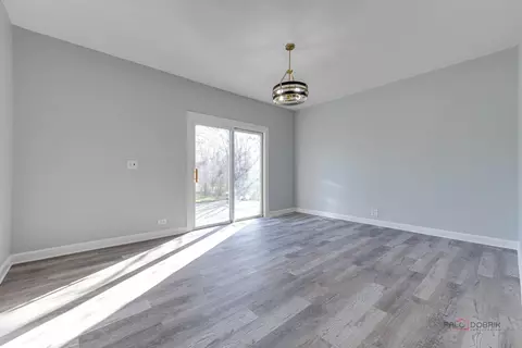 Other - 625 Sandy Ln, Des Plaines, IL 60016 photo 1 of 14