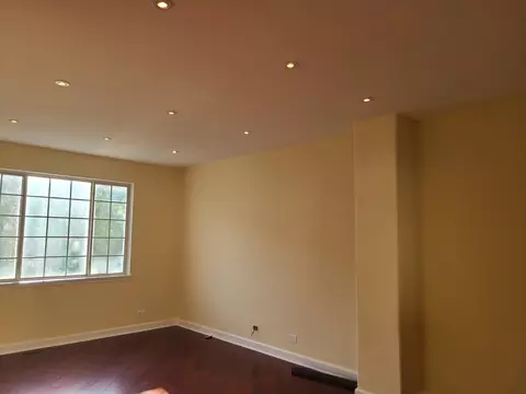 9349 W Harrison St, Des Plaines, IL 60016 photo 17