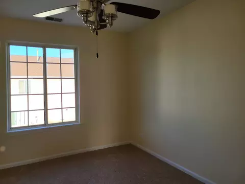 9349 W Harrison St, Des Plaines, IL 60016 photo 12