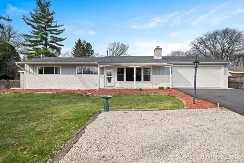 6314 Walnut Ave, Downers Grove, IL 60516