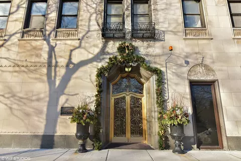 2000 N Lincoln Park West Pkwy #1208, Chicago, IL 60614