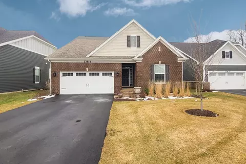 23814 Muirfield Dr, Kildeer, IL 60047