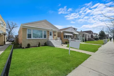 3527 S Central Ave, Cicero, IL 60804