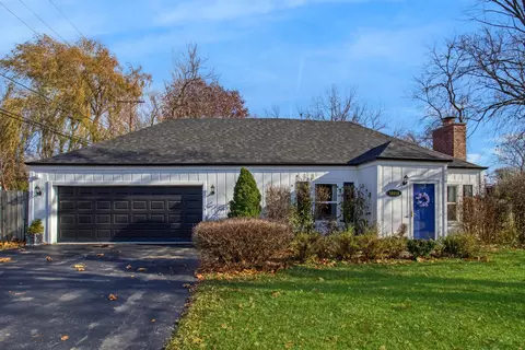10315 S 75th Ave, Palos Hills, IL 60465