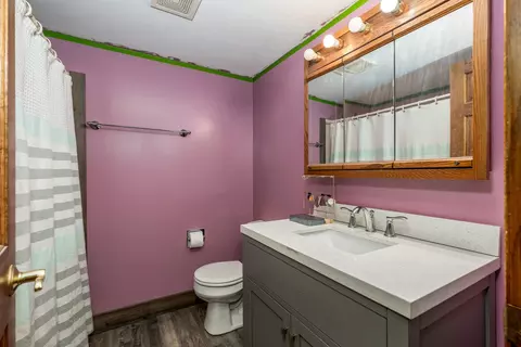 Bath - 2263 E 875th Rd, Oglesby, IL 61348 photo 1 of 1