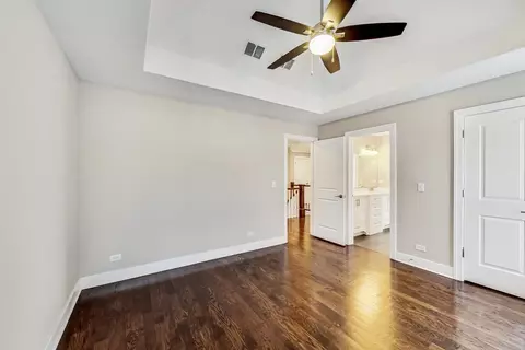 251 E 3rd St, Elmhurst, IL 60126 photo 28