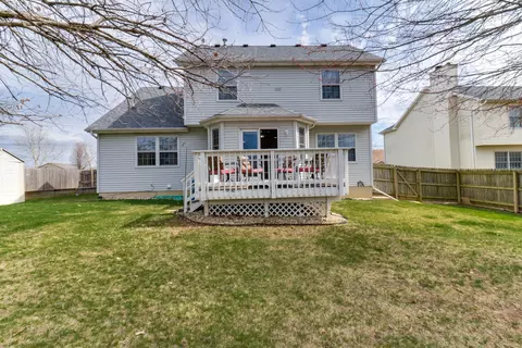 Exterior - 1609 Henry St, Normal, IL 61761 photo 7 of 8