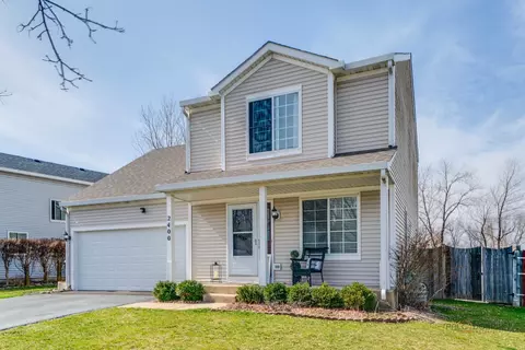 2400 N Quaker Hollow Ln, Round Lake Beach, IL 60073