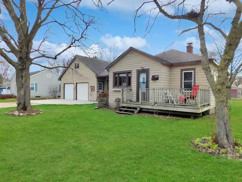 428 N Center St, Rockton, IL 61072