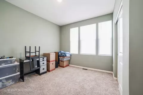 5 Savannah Ct, Algonquin, IL 60102 photo 4
