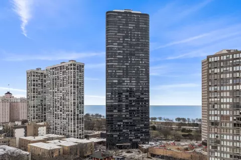 5415 N Sheridan Rd #1014, Chicago, IL 60640