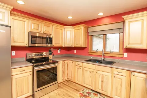 18523 Pawnee Ln, Danvers, IL 61732 photo 7